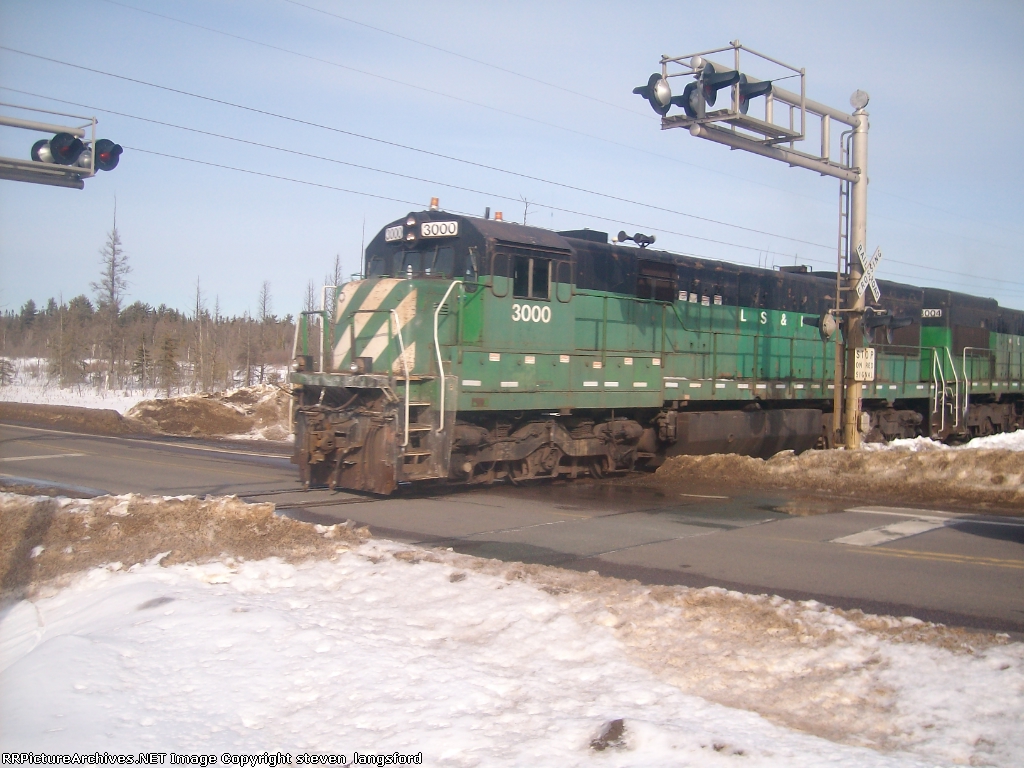 LS&amp;I Blows Across M-35 South